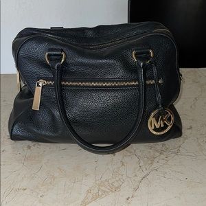 Black Micheal Kors purse